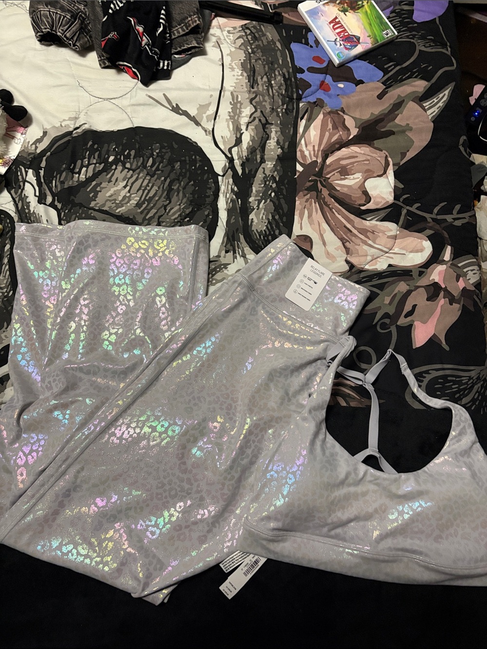 Shimmer Active Scoop Neck Sports Top - Silver Holographic